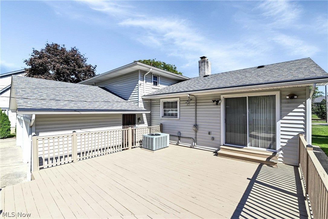 3038 Van Aken Boulevard