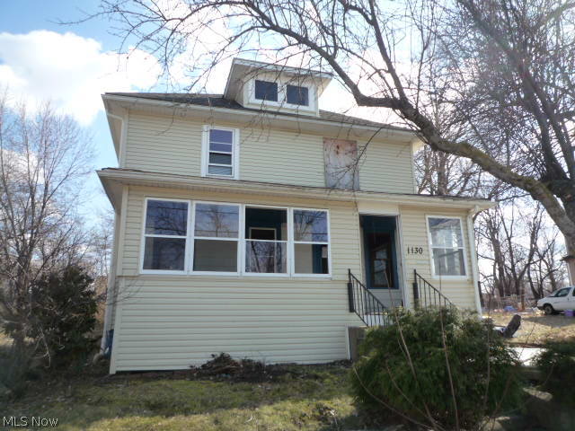 4 BR Vinyl Sided Colonial. Big Rooms. 1st Floor BR with a Full bath on each floor! Easy Highway access. This is a Fannie Mae HomePath Property.