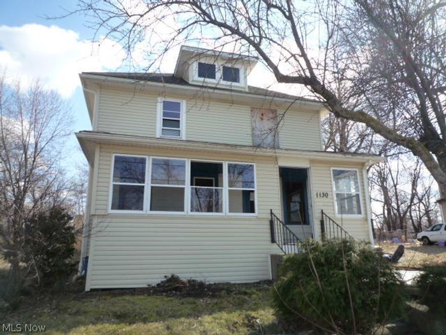 4 BR Vinyl Sided Colonial.  Big Rooms.  1st Floor BR with a Full bath on each floor! Easy Highway access.  This is a Fannie Mae HomePath Property.