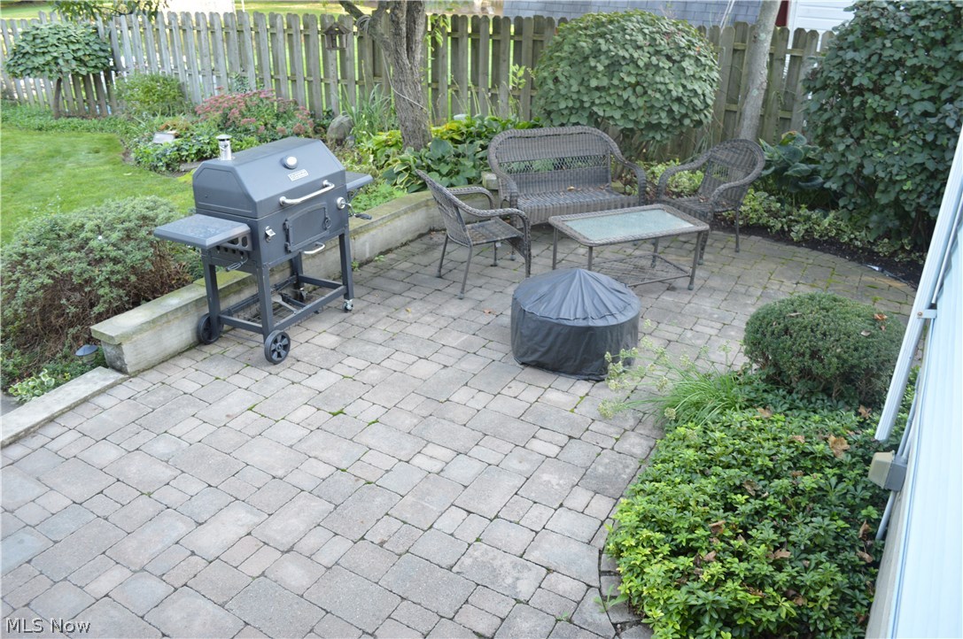 Joseph M Crites & Mary E Crite - Residential