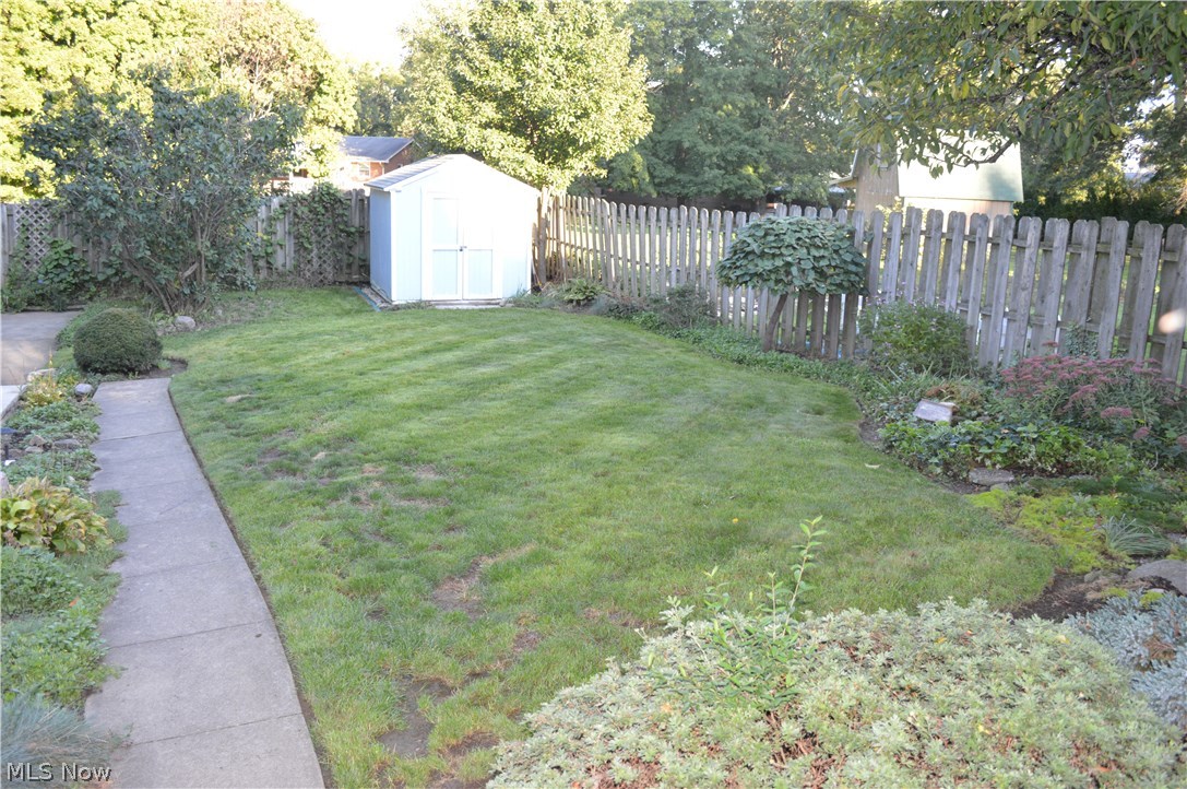 Joseph M Crites & Mary E Crite - Residential