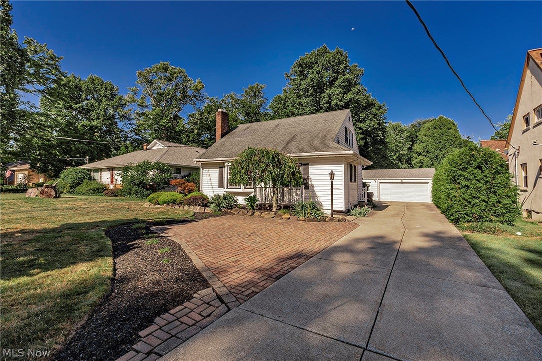 1016 Lander Road