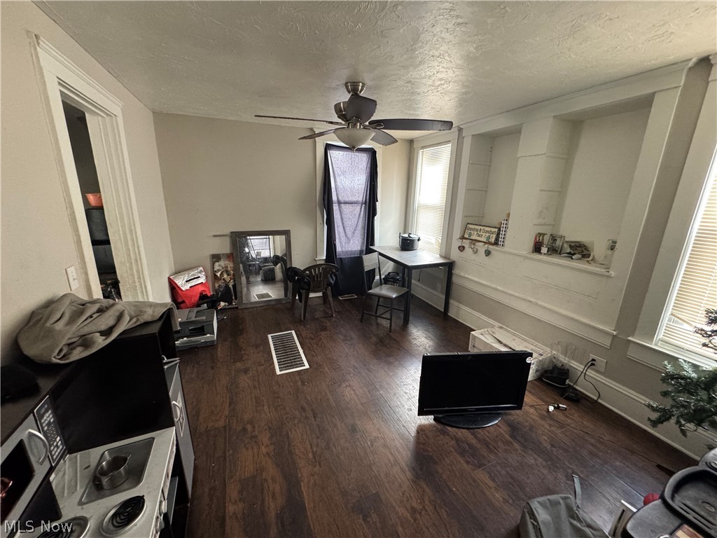 Cleveland Realty Companys Sub - Residential