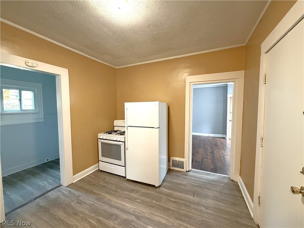3230 W 31st Street