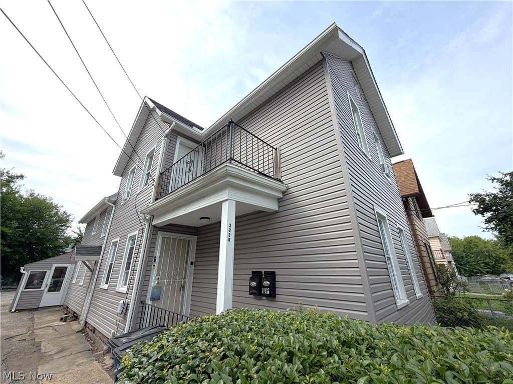 3230 W 31st Street