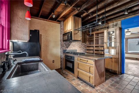 Tiny photo for 3272 Tullamore Road, Cleveland Heights, OH 44118 (MLS # 5190315)