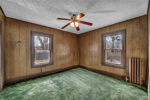 Tiny photo for 3272 Tullamore Road, Cleveland Heights, OH 44118 (MLS # 5190315)