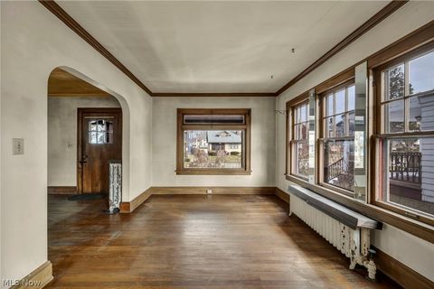 Tiny photo for 3272 Tullamore Road, Cleveland Heights, OH 44118 (MLS # 5190315)