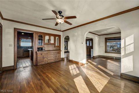 Tiny photo for 3272 Tullamore Road, Cleveland Heights, OH 44118 (MLS # 5190315)