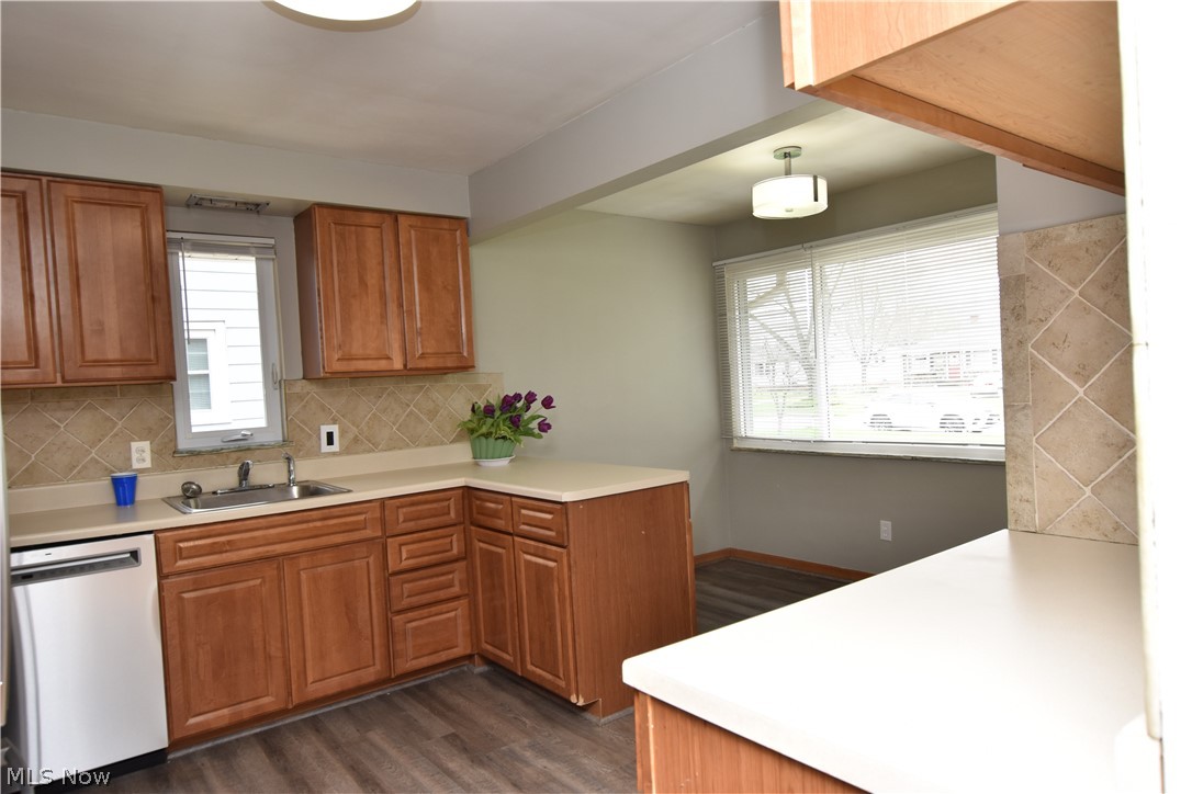 S H Kleinman Realty Cos Yorkl - Residential