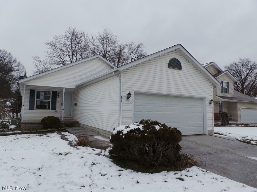 Three bedroom, newer construction home.  Offers open floor plan with vaulted ceiling in Great room and eat in kitchen.  Slder off dining area to deck.  Ample bedrooms.  Master w/en suite bath.  Property is sold AS IS.  Equal housing opportunity.  FHA insurable w/escrow per HUD appraisal.