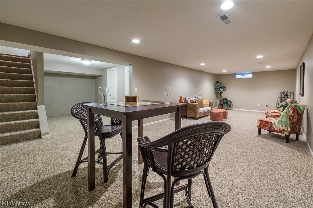 Big Turtle Condo - Residential