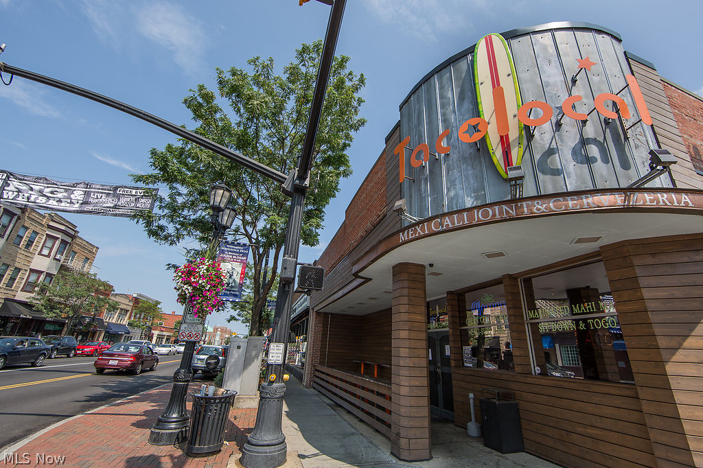 Big Turtle Condo - Residential