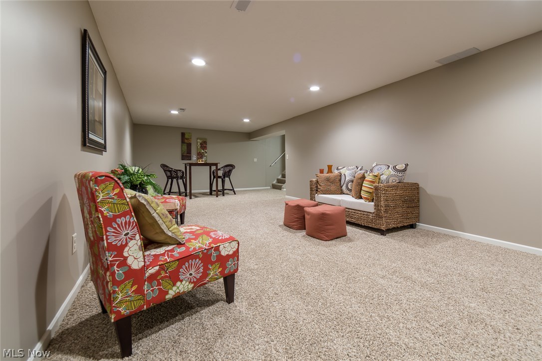 Big Turtle Condo - Residential