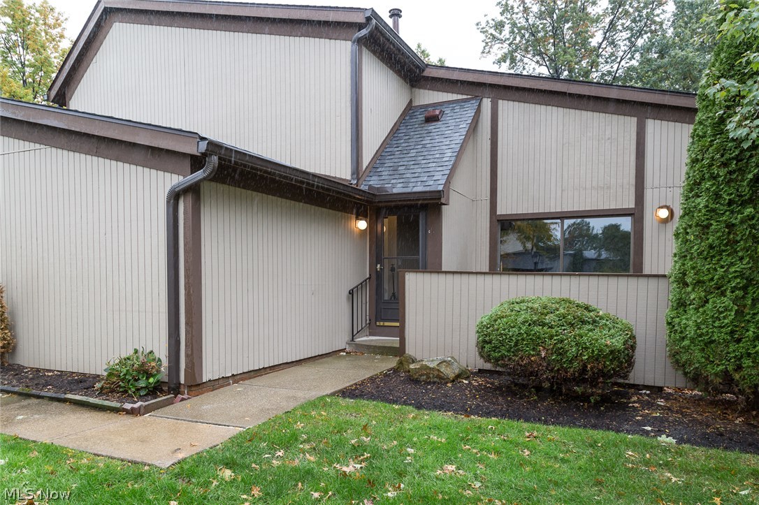 Big Turtle Condo - Residential