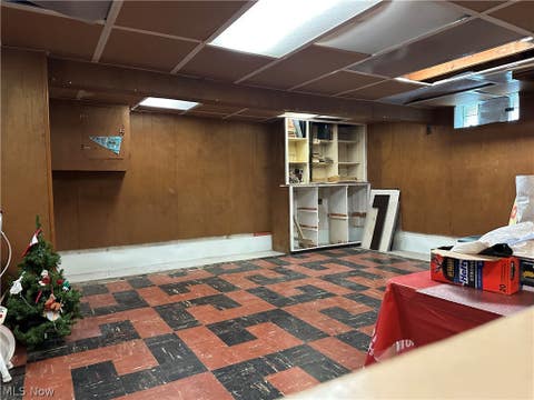 Tiny photo for 5530 Oakwood Avenue, Maple Heights, OH 44137 (MLS # 5238917)