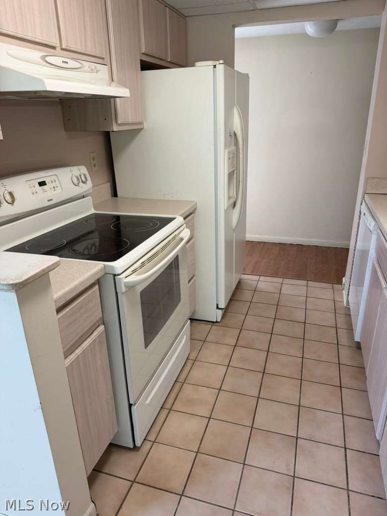 Sutton Place Condo - Residential