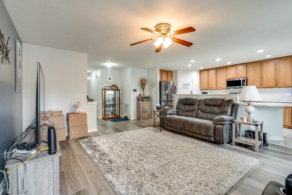 1240 Winter Fern Avenue