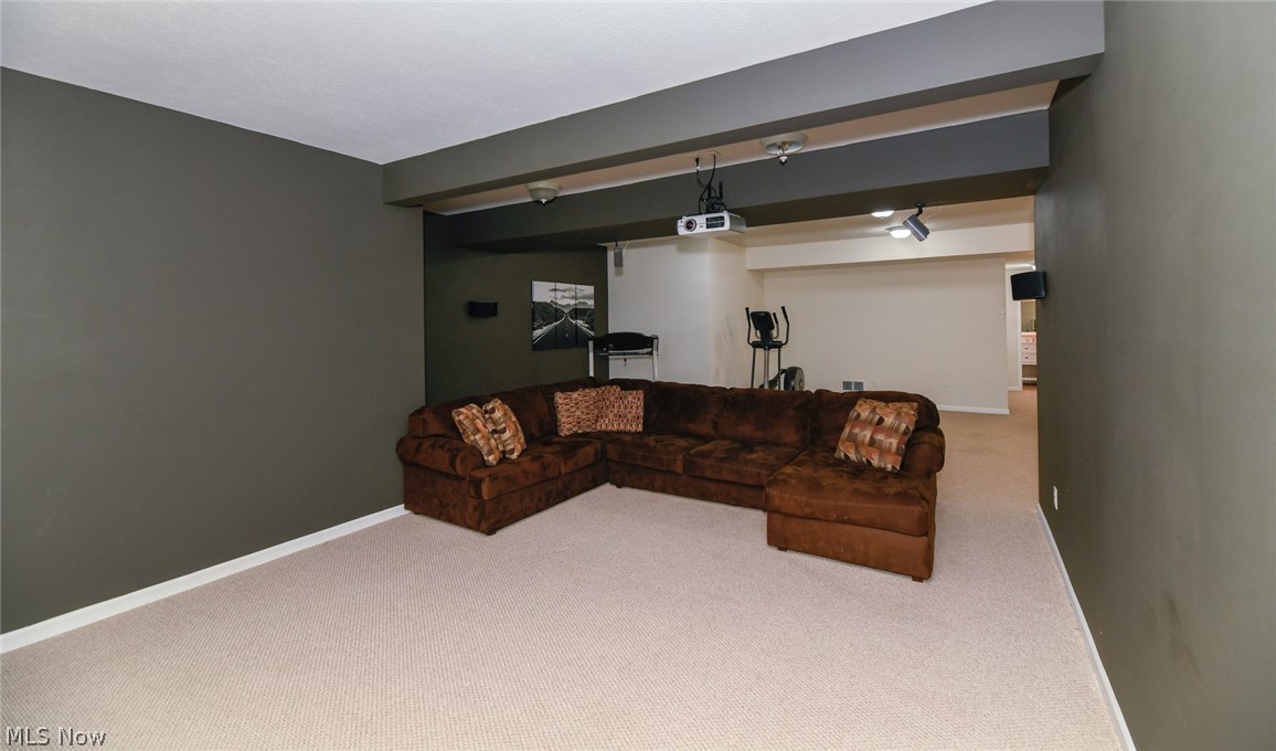 Hawthorn Ph 04 - Residential