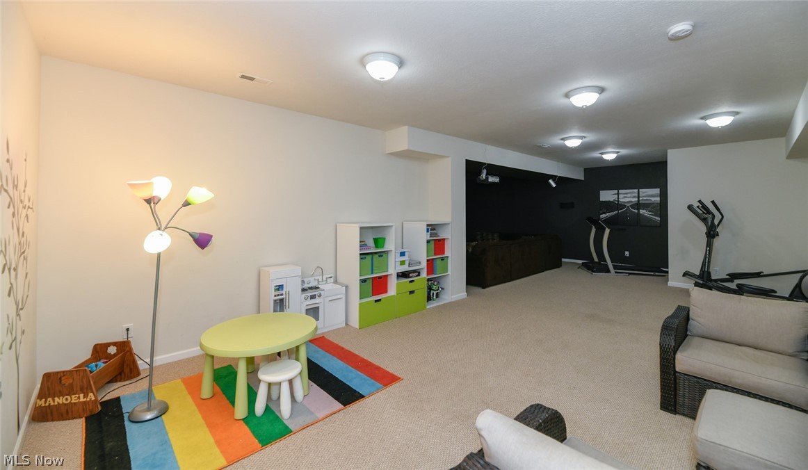 Hawthorn Ph 04 - Residential