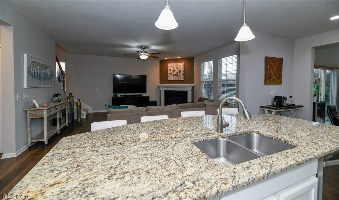 Hawthorn Ph 04 - Residential