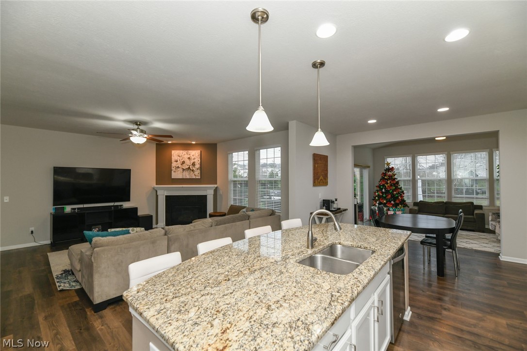 Hawthorn Ph 04 - Residential