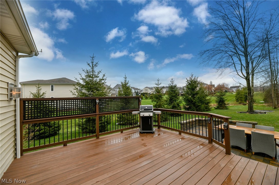 Hawthorn Ph 04 - Residential