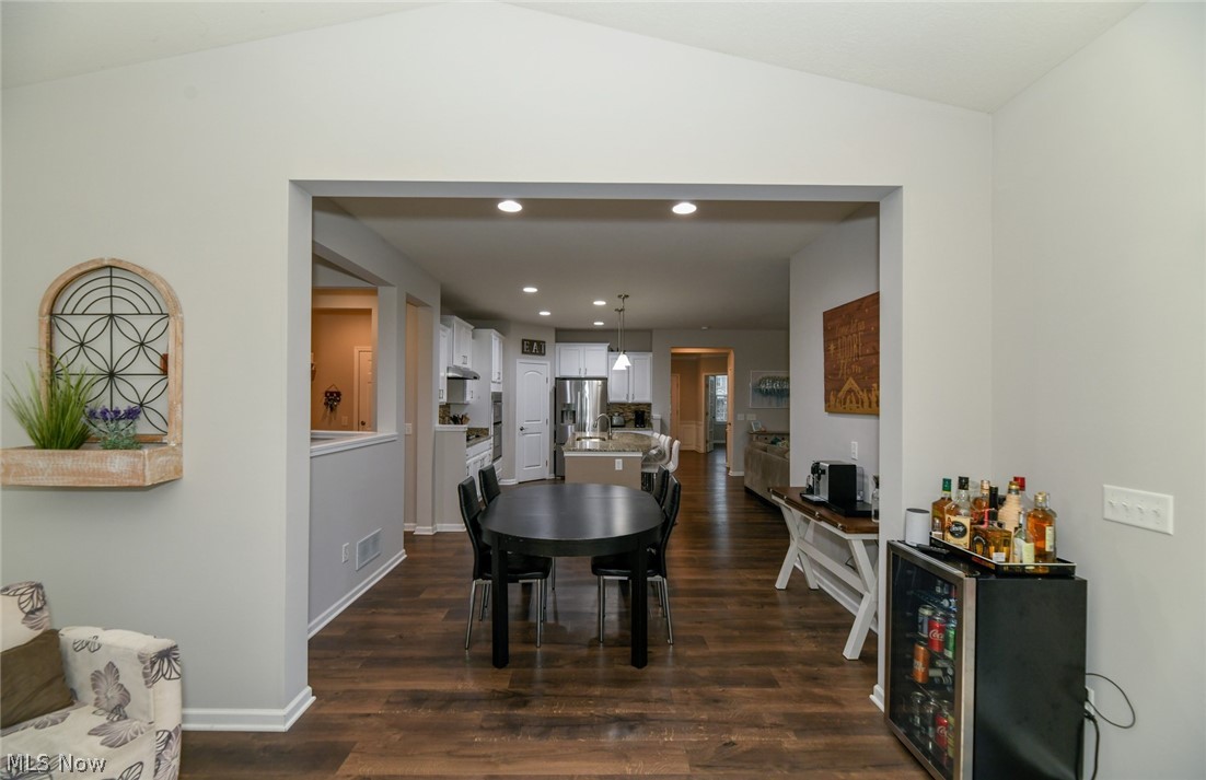 Hawthorn Ph 04 - Residential