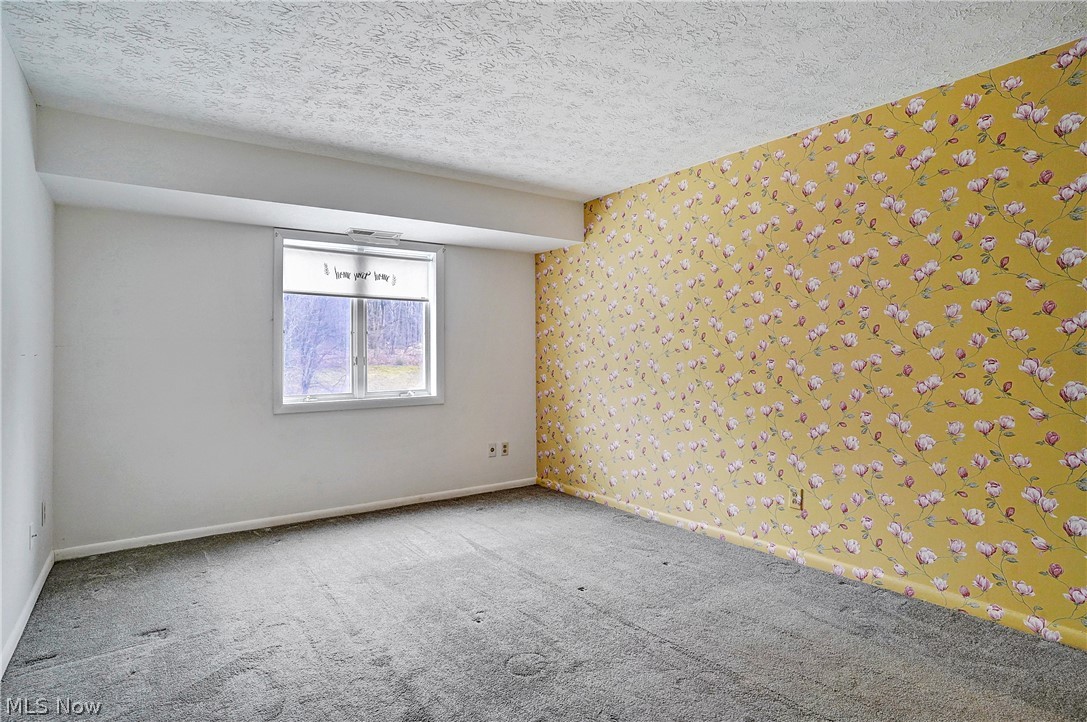 Whispering Heights Condo - Residential