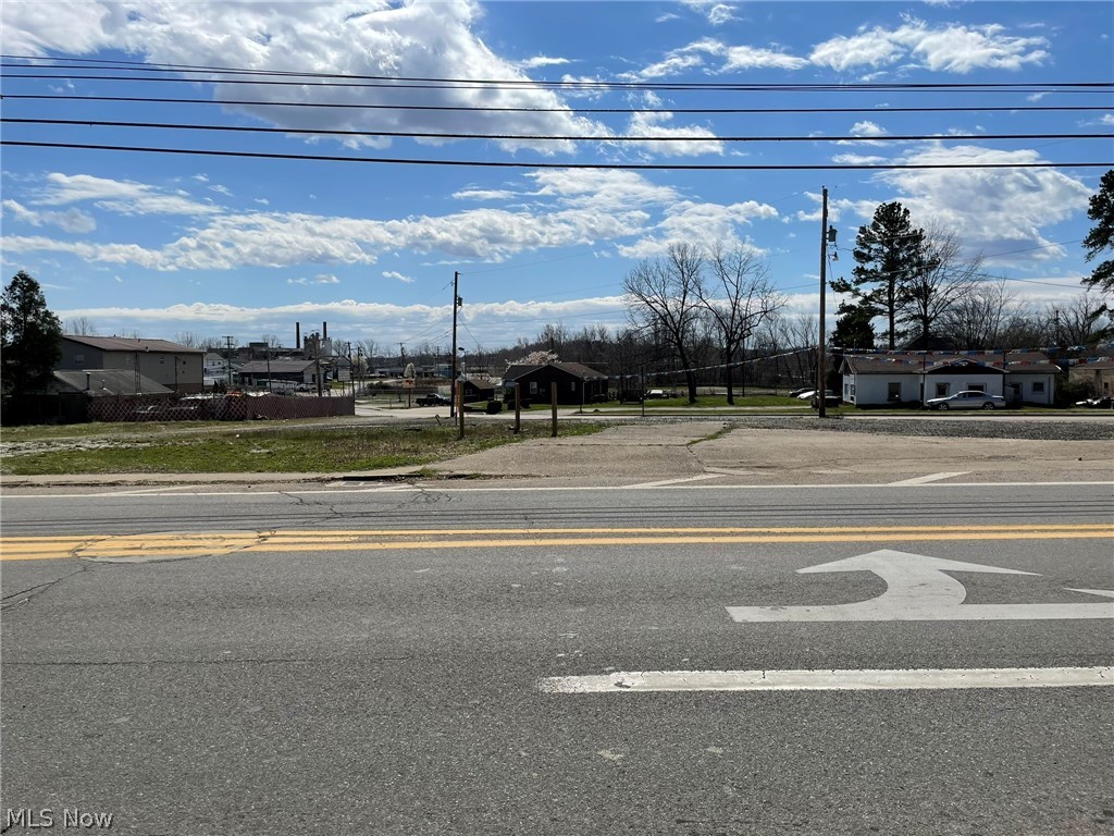 Toll Gate Adn - Commercial Sale