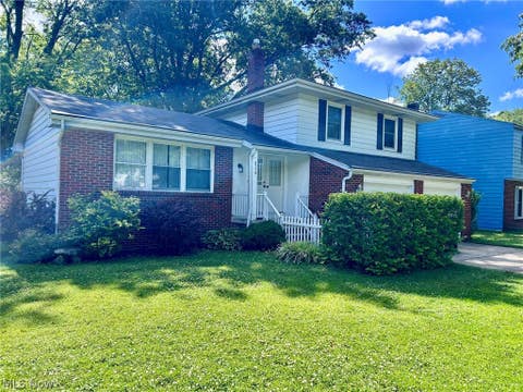 Homes For Sale - 6779 Glenallen Avenue<br/> Cuyahoga County, Solon, OH 44139