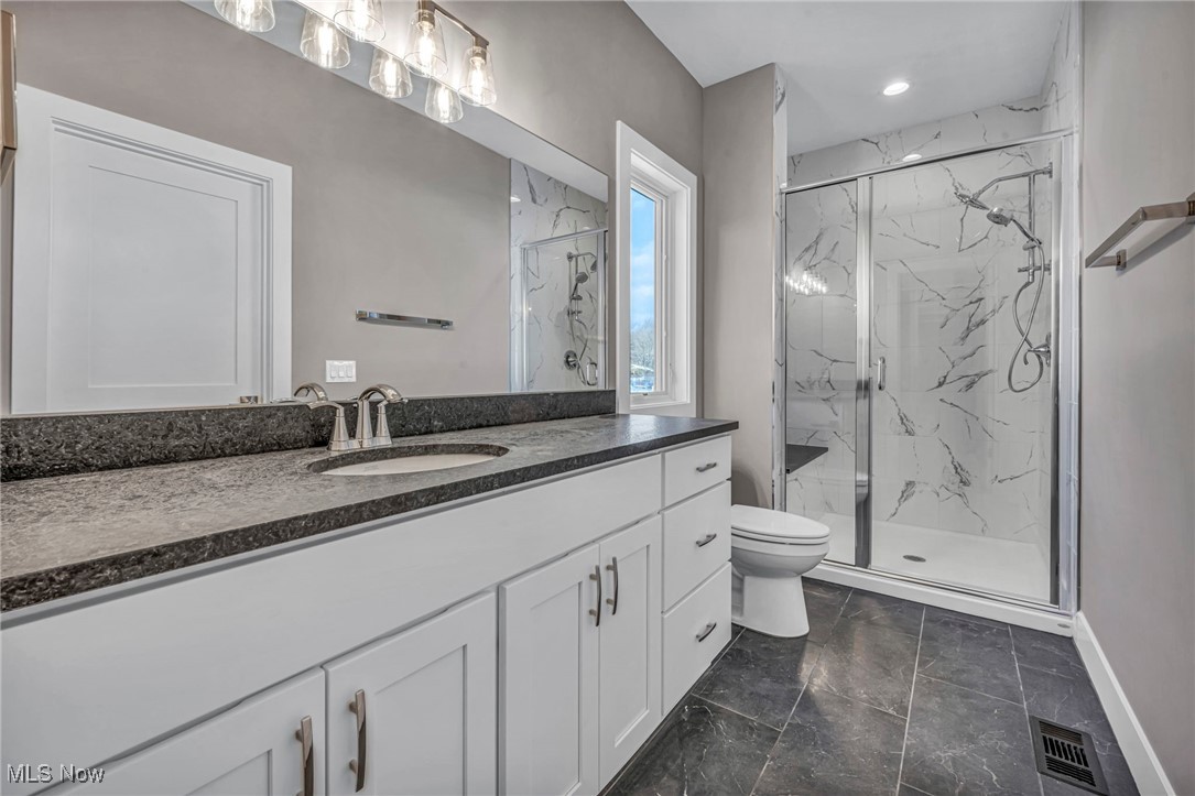 Hunting Vly Farms - Residential