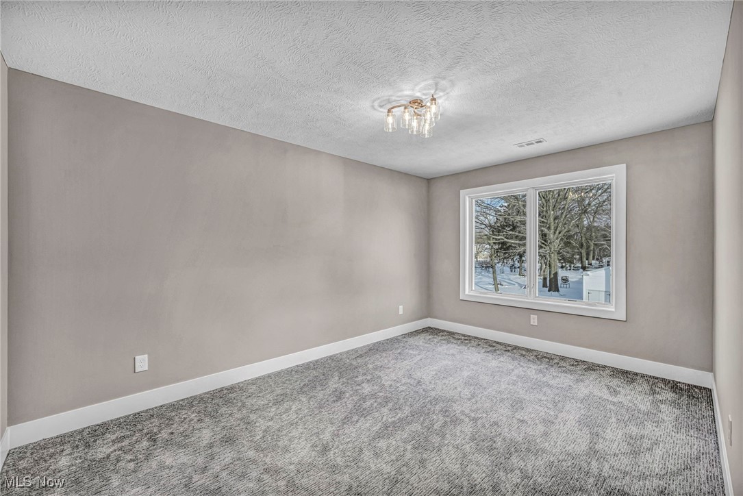 Hunting Vly Farms - Residential