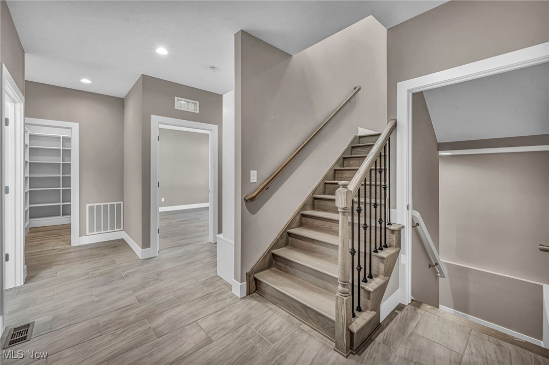 Hunting Vly Farms - Residential