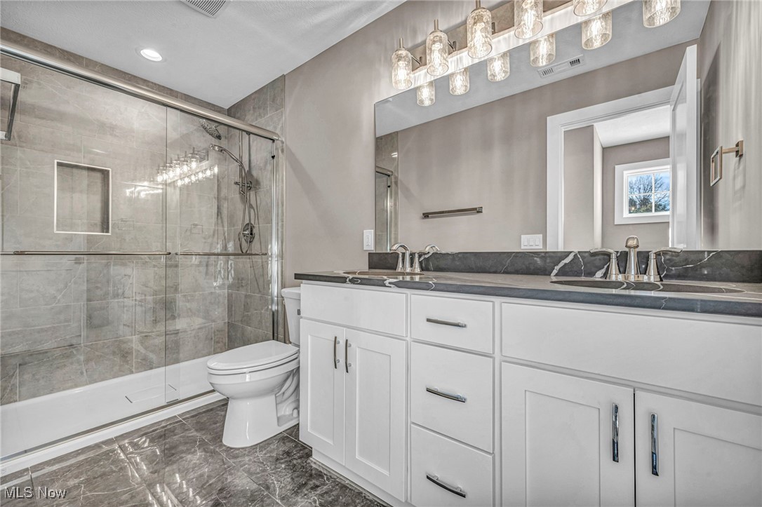 Hunting Vly Farms - Residential