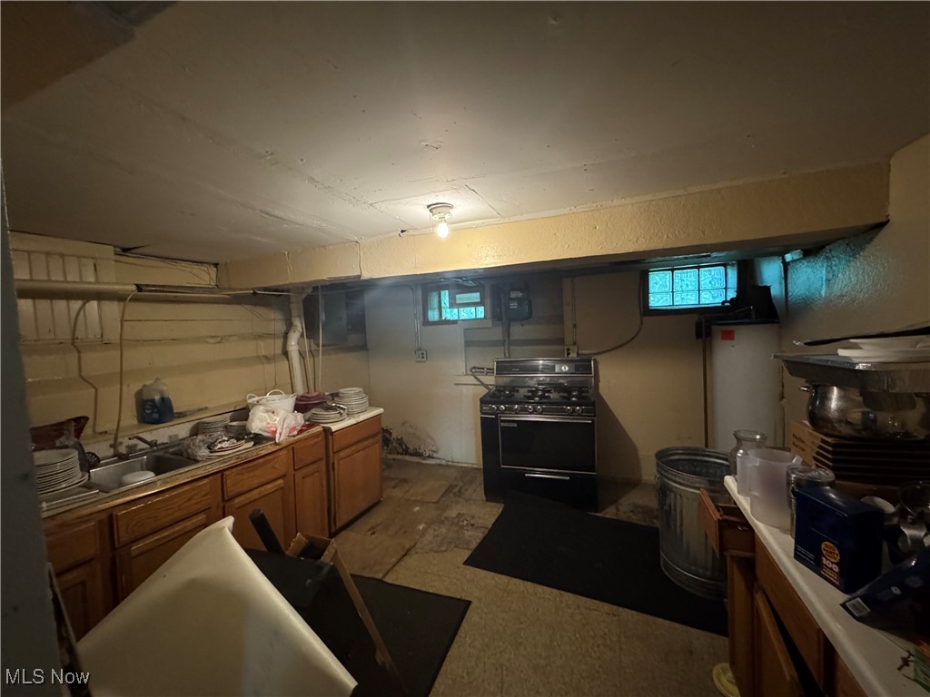 William Jantzens - Commercial Sale