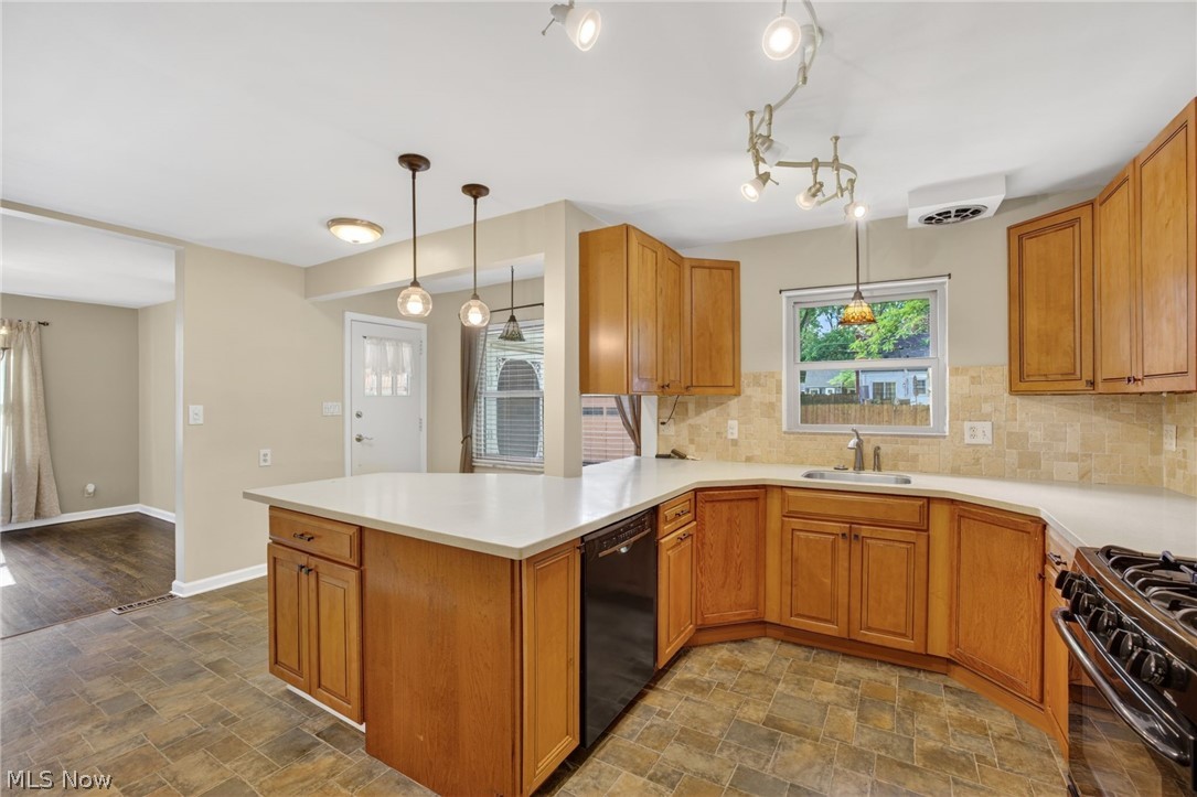 Merriman Manor - Residential