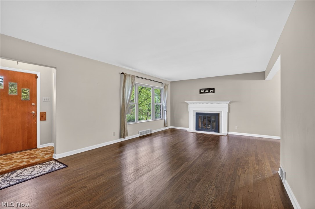 Merriman Manor - Residential