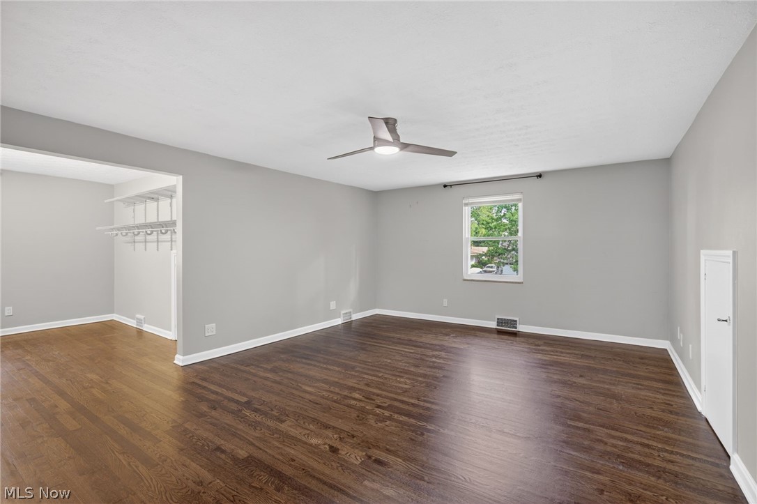 Merriman Manor - Residential