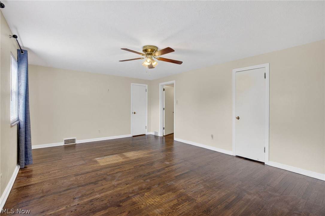 Merriman Manor - Residential
