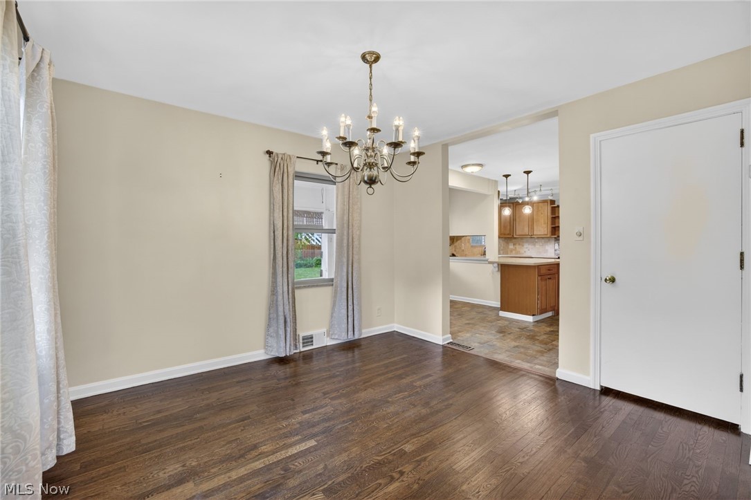 Merriman Manor - Residential