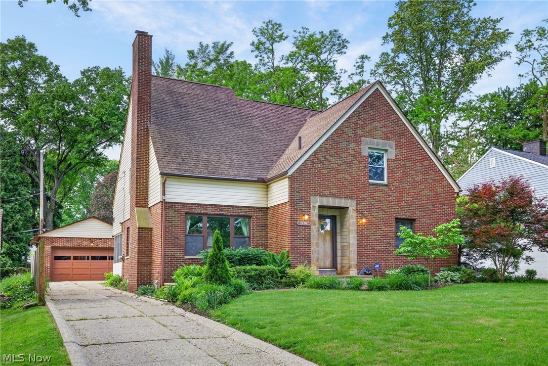 Merriman Manor - Residential