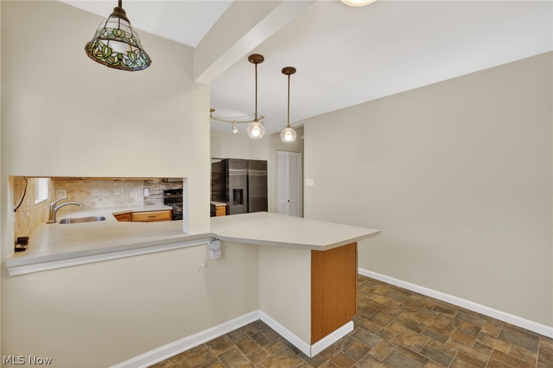 Merriman Manor - Residential