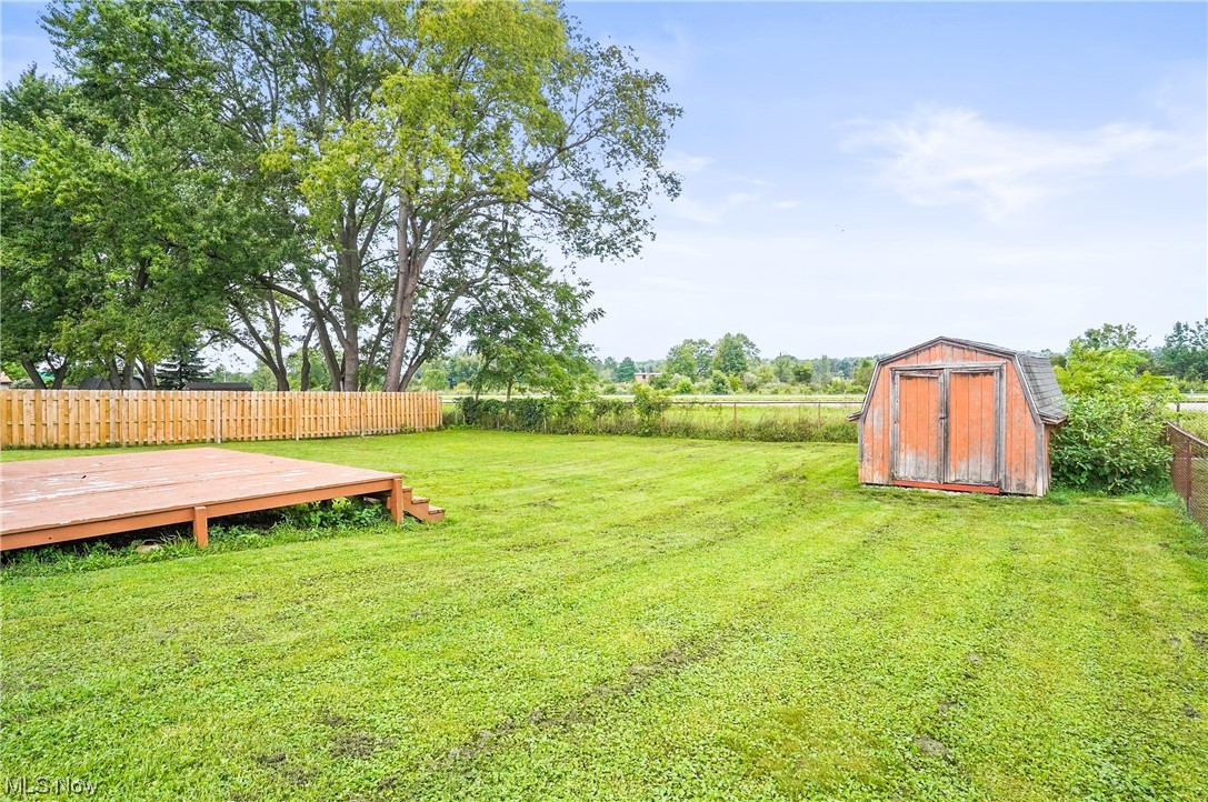 Country Lane Manor - Residential
