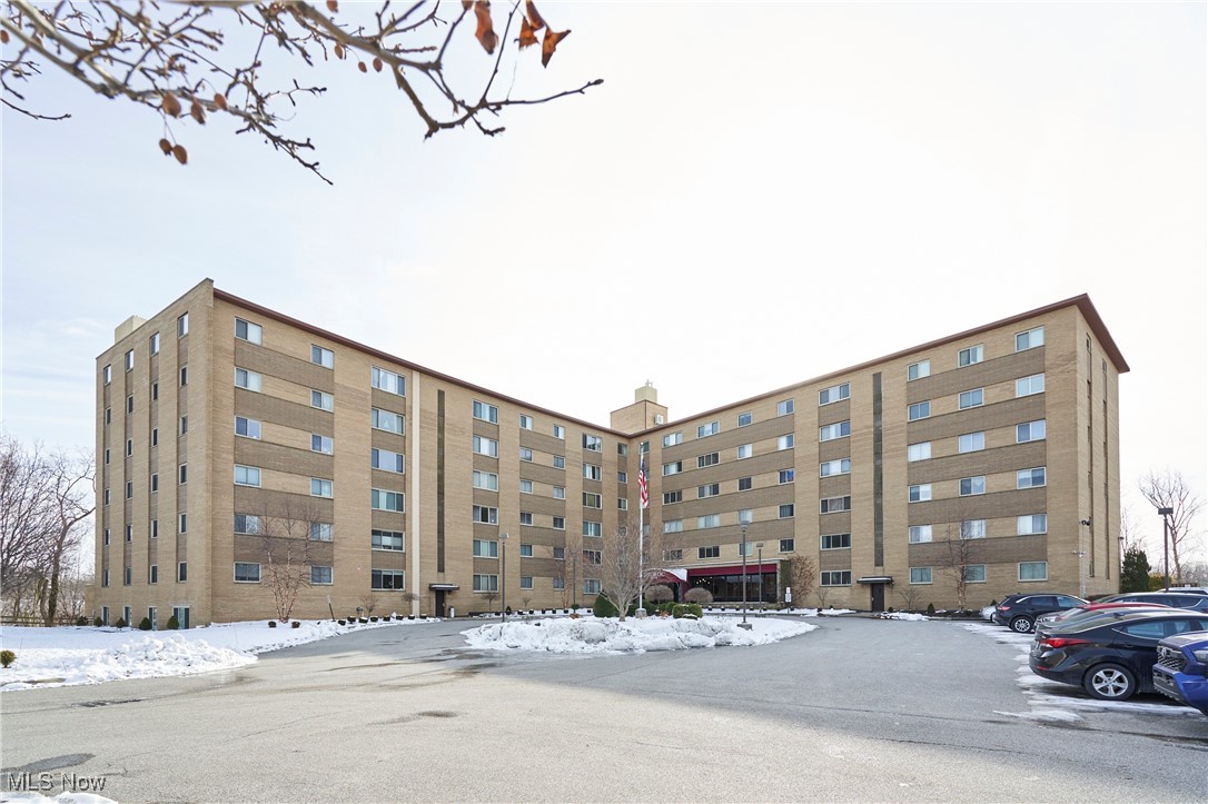 Garage Sp #71 - Residential