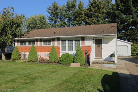 Photo of 17 Welton Avenue, Norwalk, OH 44857 (MLS # 5251779)