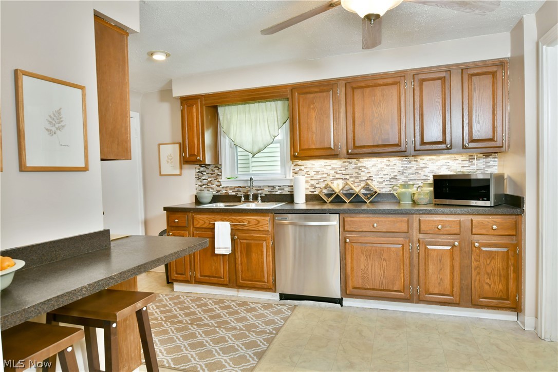 Oak Knoll - Residential