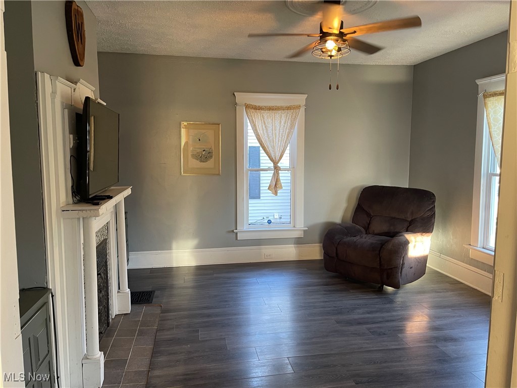 237 Minnich Avenue, New Philadelphia, Ohio image 4