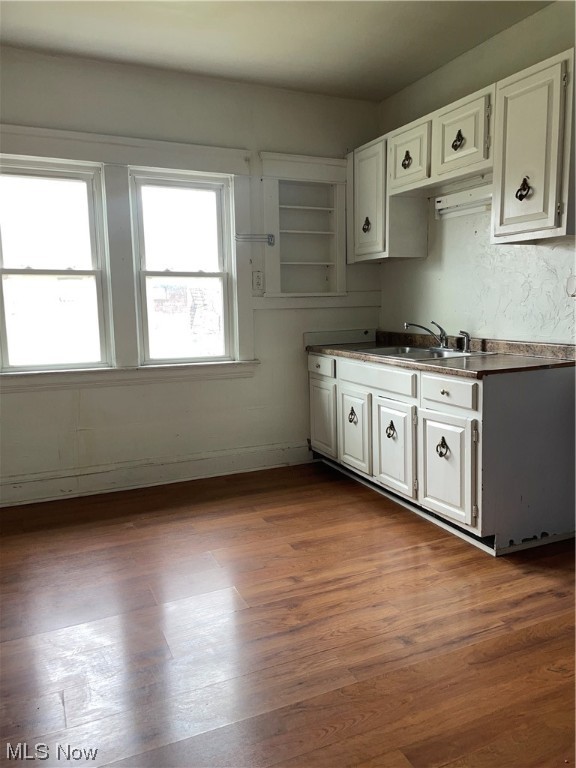 Maxwell & Cole 01 - Residential Income