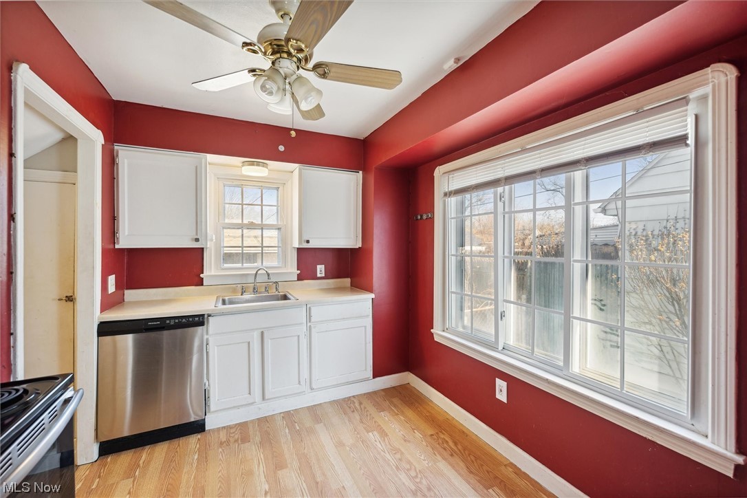 Van Deboe Hagar - Residential Lease